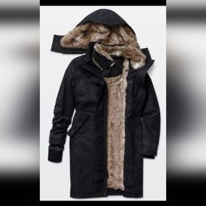 Aritzia babaton winter parka